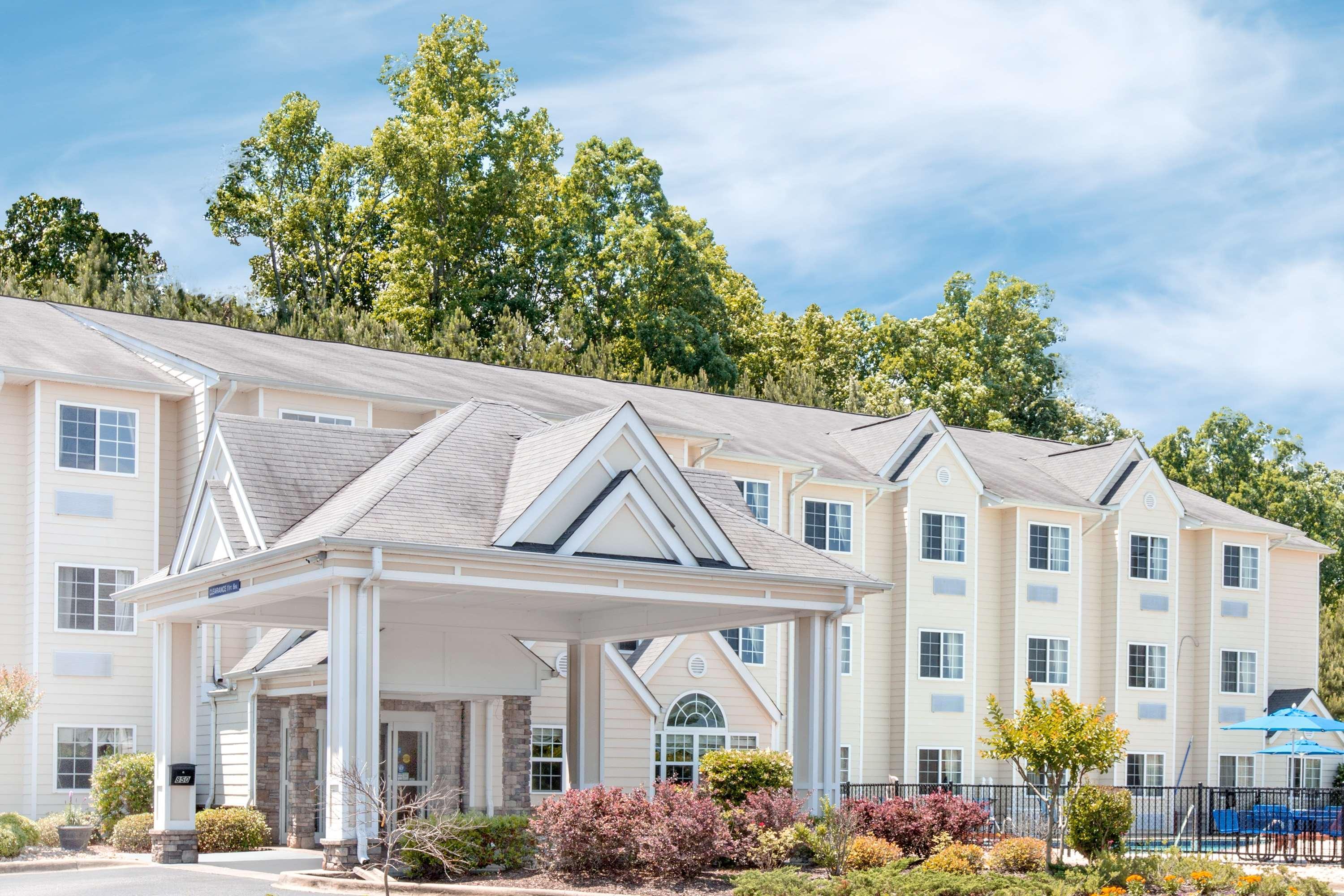 Microtel Inn & Suites By Wyndham Gardendale Esterno foto