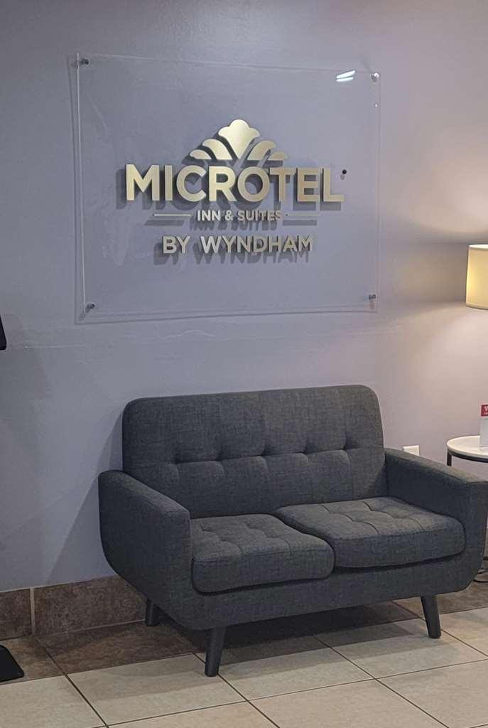 Microtel Inn & Suites By Wyndham Gardendale Interno foto